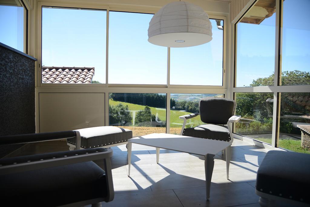 Domaine Du Mont Monnet - Chambre D'Hotes & Gite Longes Exterior photo